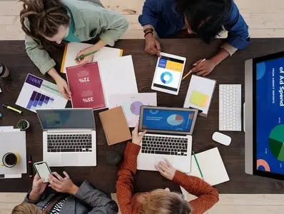 top-in-digital-marketing-uae